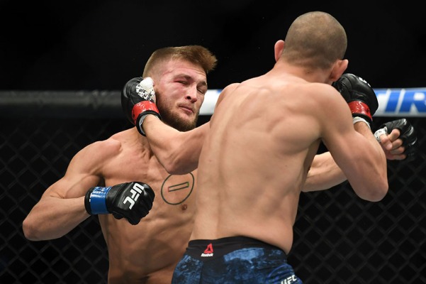 MMA: UFC Fight Night-Boston-Lauzon vs Pearce